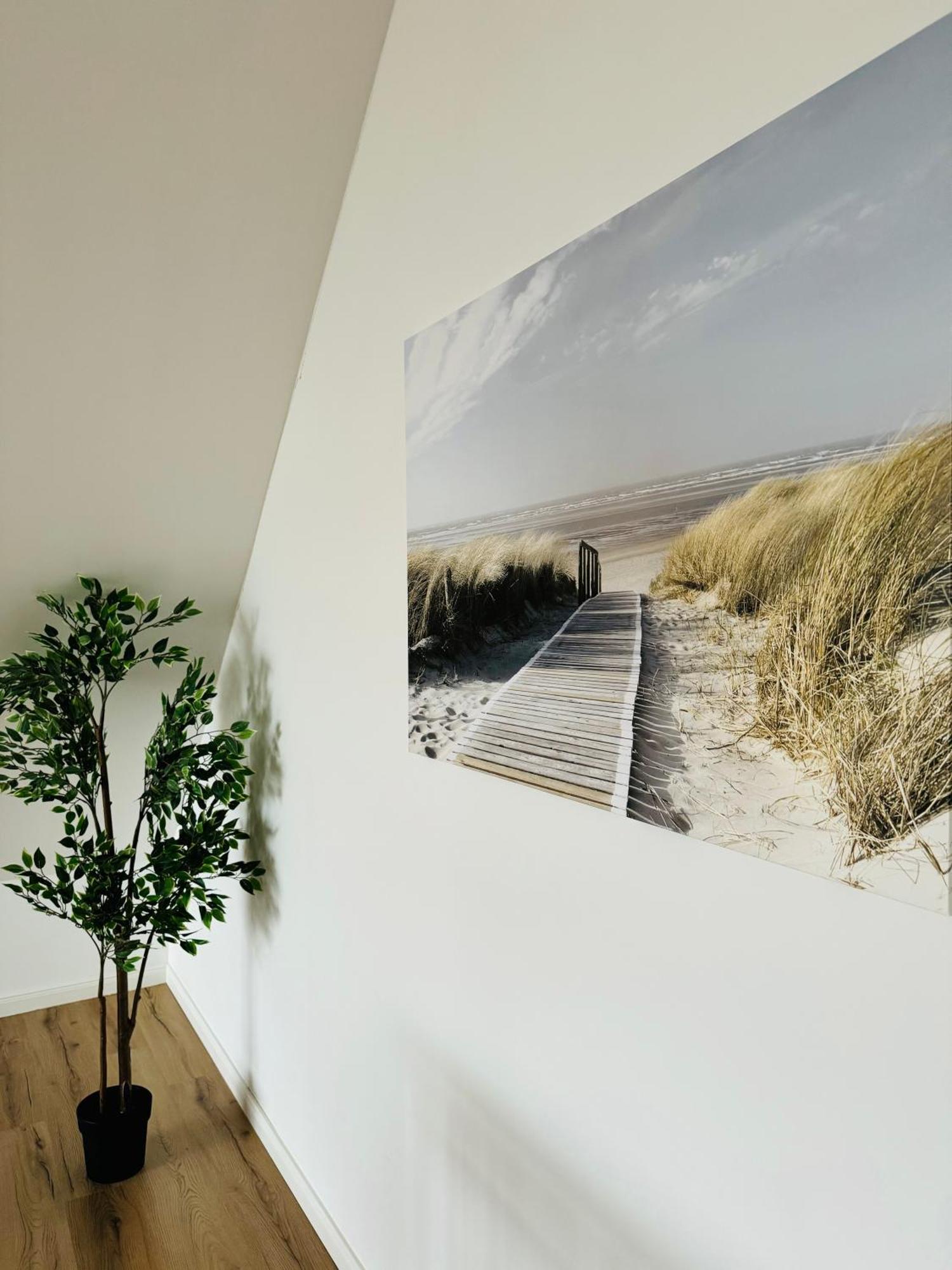 Traumhaftes Familiendomizil In Scharbeutz - Strand 500M, Kostenlos Parken, Garten Exterior photo
